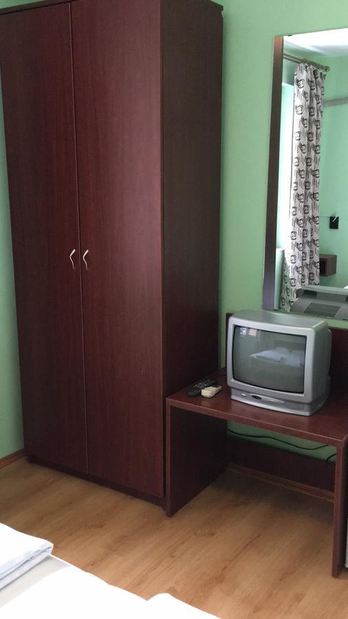 Royal Hostel Varna Ngoại thất bức ảnh